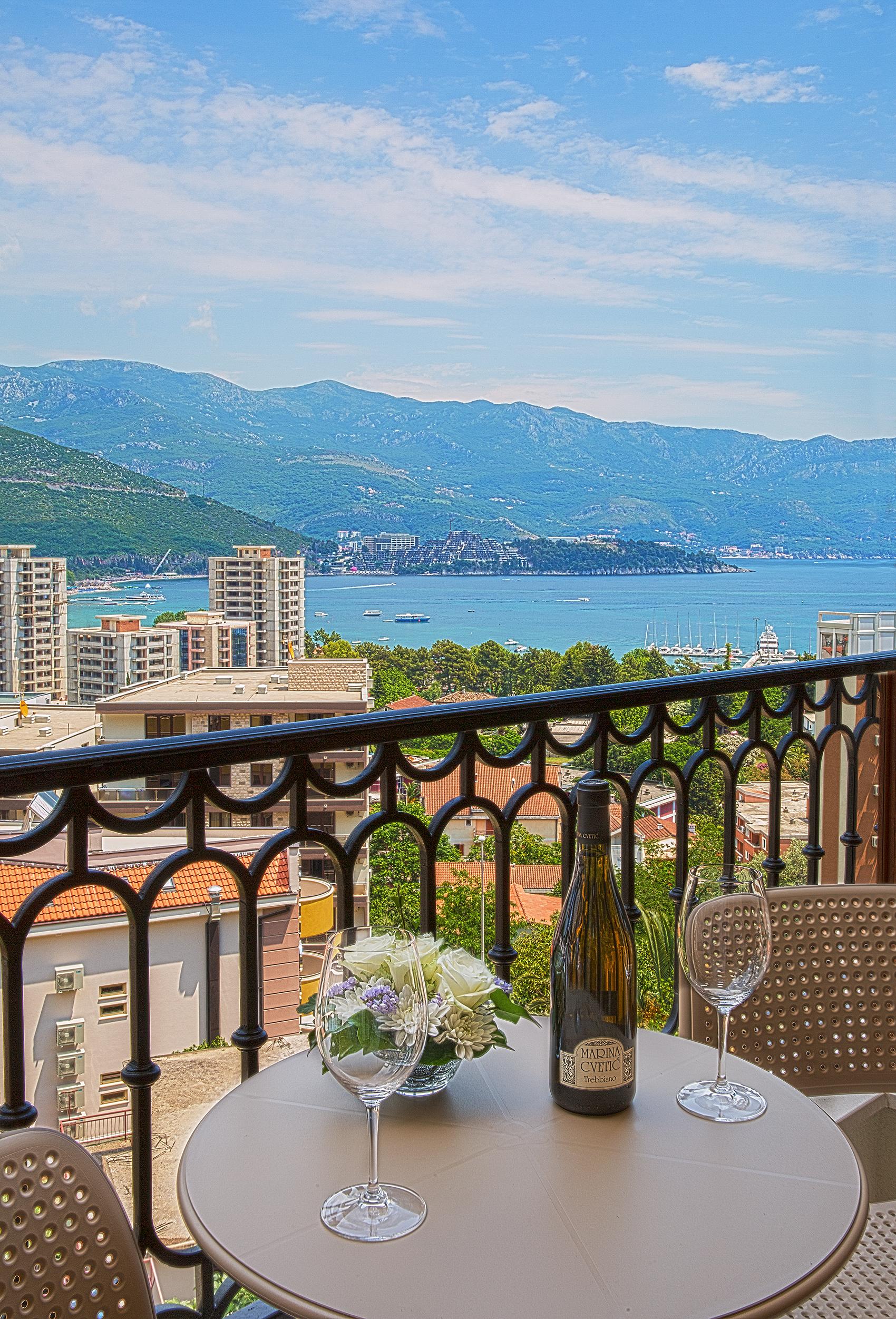 Aparthotel Villa Aria Budva Exterior foto