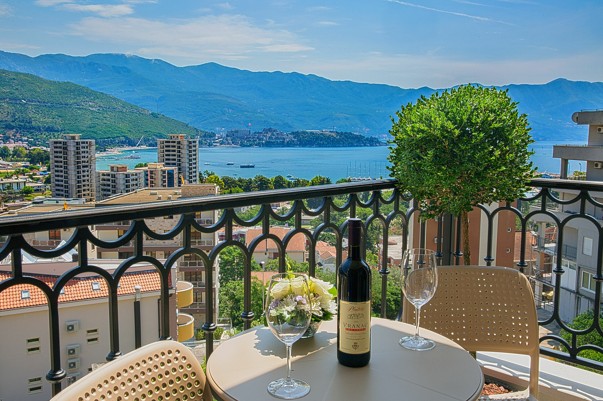Aparthotel Villa Aria Budva Exterior foto